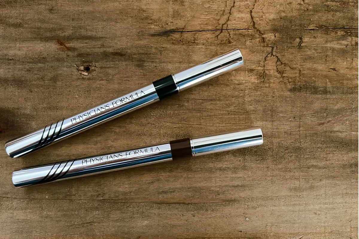 Physicians Formula リキッドアイライナー ブラウン まつ毛のすき間も埋めやすい精密ブラシチップ お湯で簡単に落とせるナチュラルブラウンアイライナー